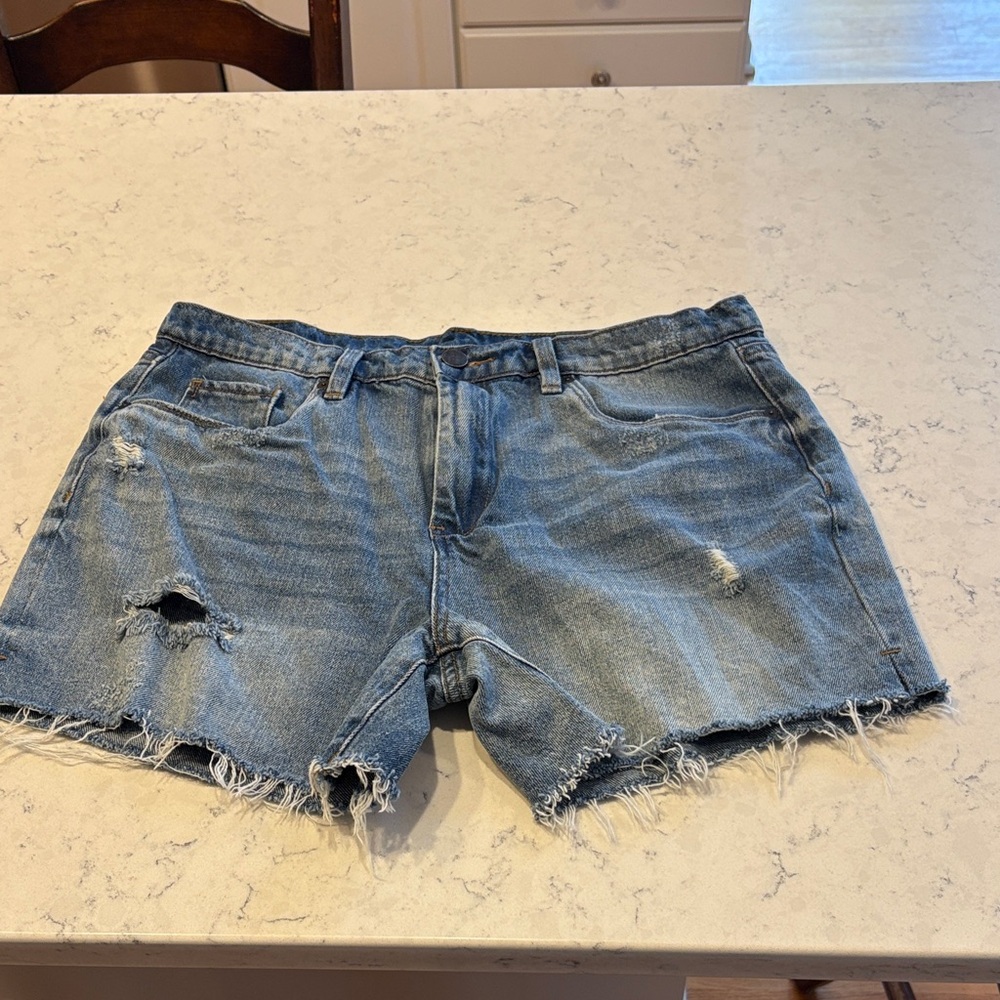 Blank NYC Bahama Mama Blue Distressed Jean Shorts, Sz 30